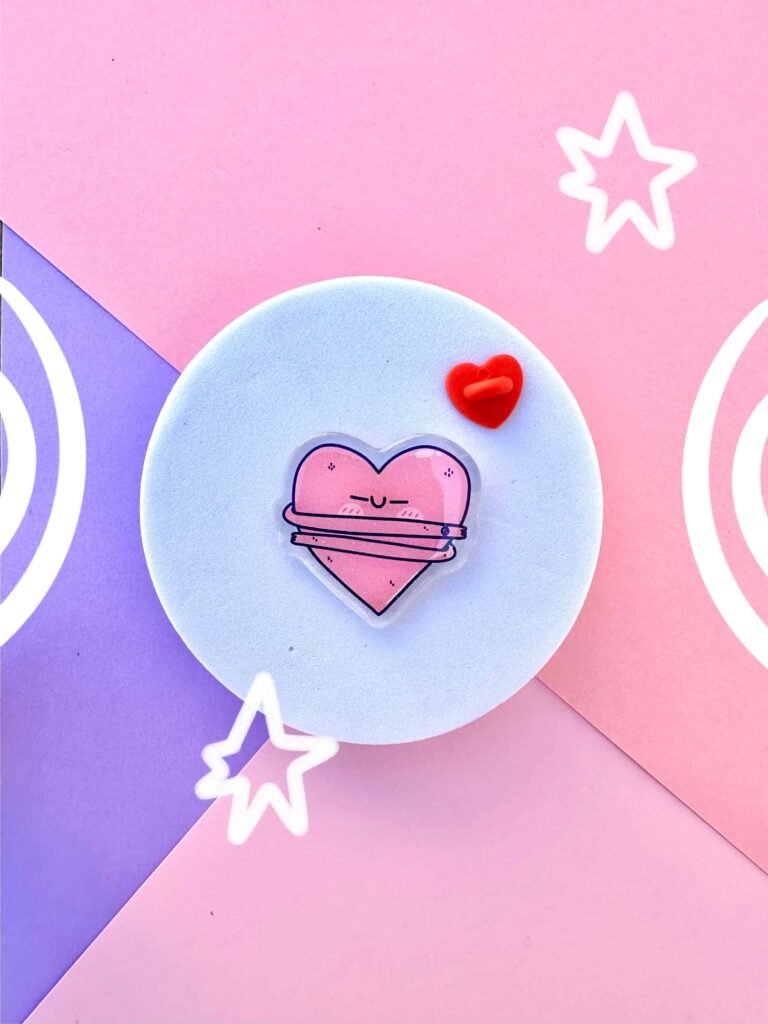 pin acrilico kawaii corazon